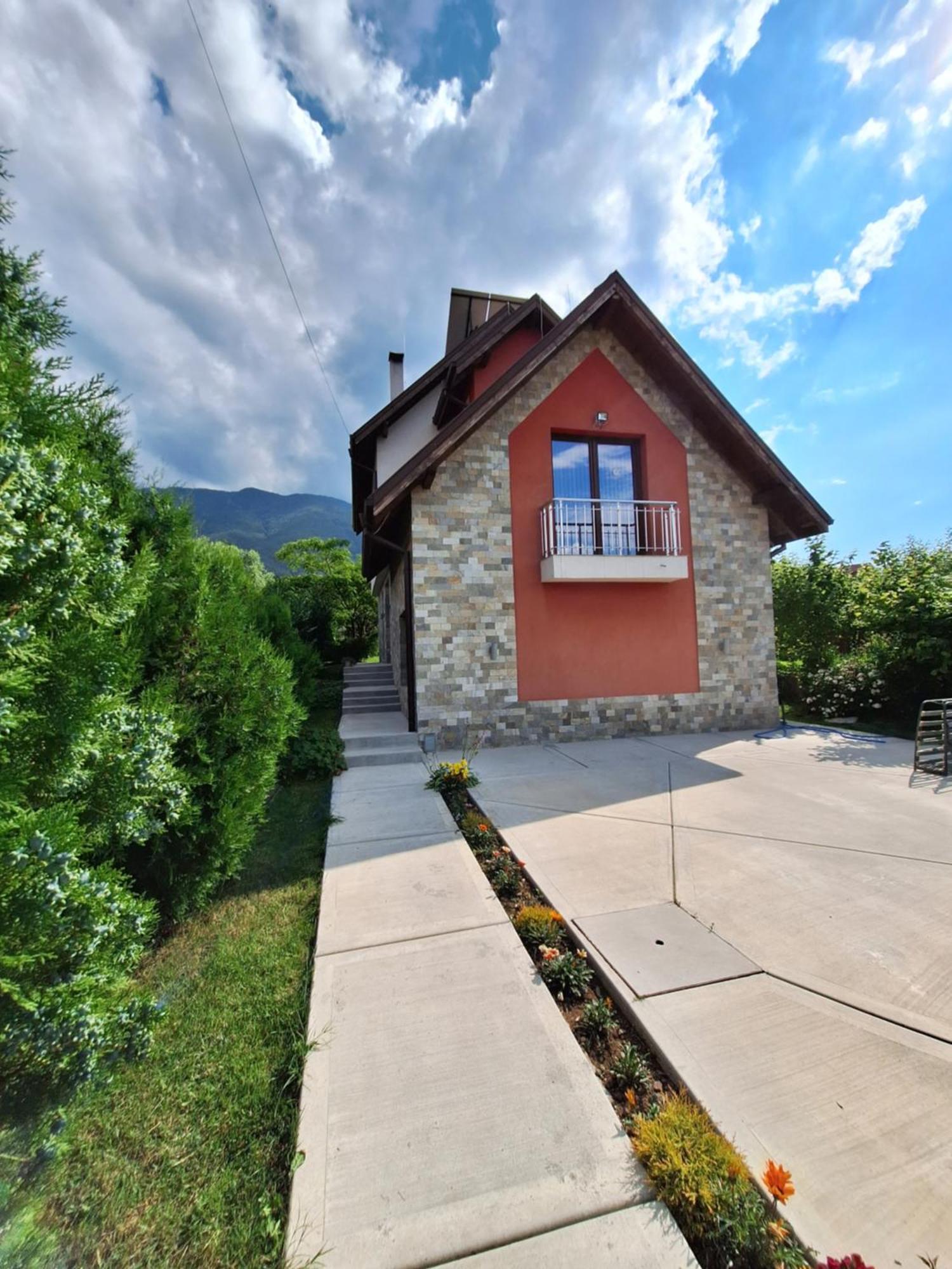 Guest House Vessyta Saparewa Banja Exterior foto