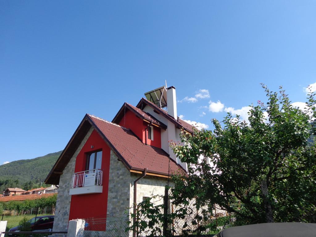 Guest House Vessyta Saparewa Banja Zimmer foto